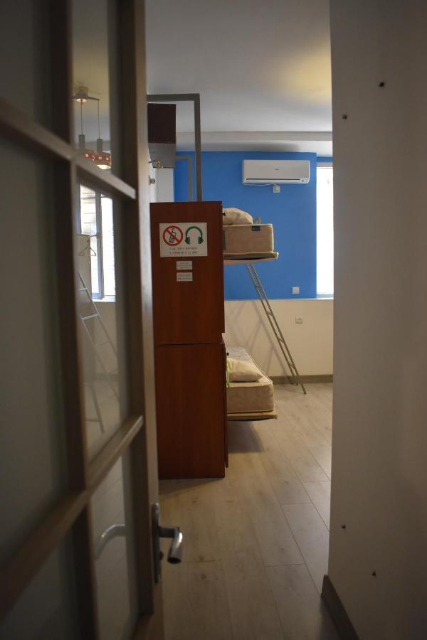 Sleep Studio Hostel Jereván Kültér fotó